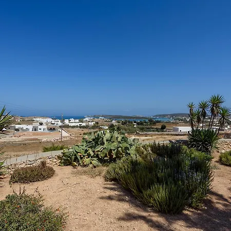 בית נופש Divers Cycladic House Paros אמבלאס