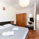 Divers Cycladic House Paros *